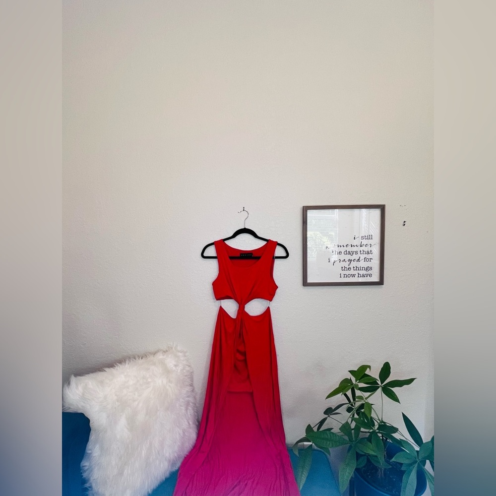 High-Low Super Cute Dress - Picture 2 of 3